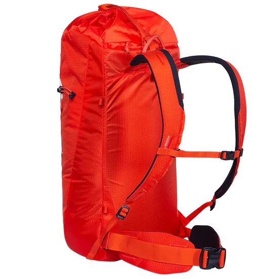 Mountain Equipment Tupilak 30+
